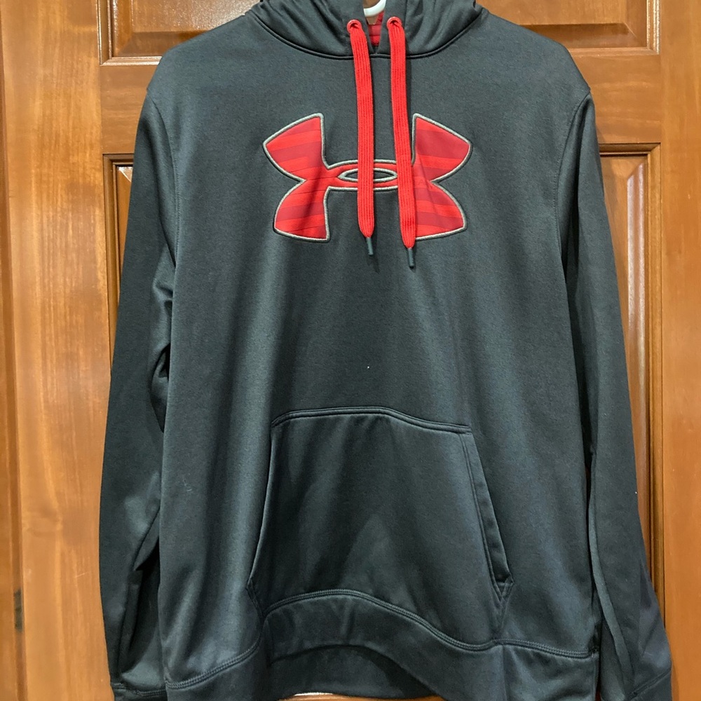 Men’s Under Armour Sweatshirt